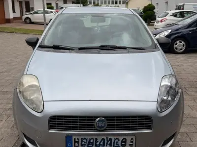 Gebraucht Fiat Grande Punto 65 PS (47 kW) 2007 Grau Kleinwagen