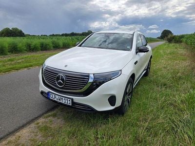 Mercedes EQC400