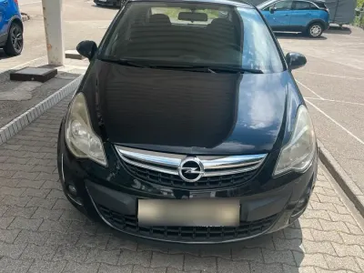 Gebraucht Opel Corsa 86 PS (63 kW) 2013 Schwarz Kleinwagen