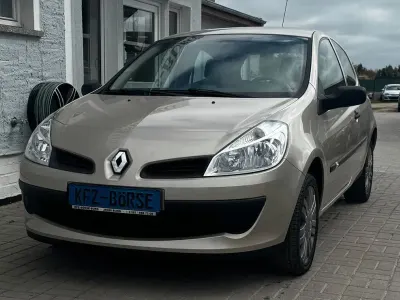 Używany Renault Clio III Authentique 65 KM (47 kW) 2006 Hatchback