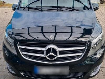 Gebraucht Mercedes V200 136 PS (100 kW) 2019 Schwarz Van / Kleinbus