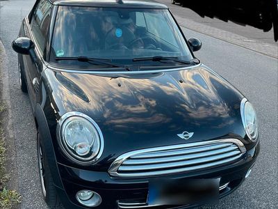 Second-hand Mini Cooper Cabriolet 122 CP (89 kW) 2010 Negru Cabrio