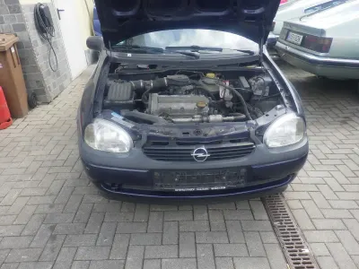 Second-hand Opel Corsa 58 CP (42 kW) 1999 Albastru Hatchback