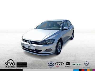 Gebraucht VW Polo Comfortline 95 PS (69 kW) 2018 Silber Kleinwagen