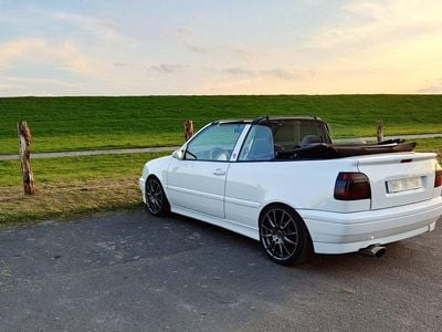 Gebraucht VW Golf Cabriolet 174 PS (127 kW) 1994 Weiß Cabrio