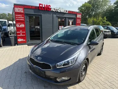 Gebraucht Kia Ceed Sportswagon FIFA World Cup Edition 128 PS (94 kW) 2014 Grau Kombi