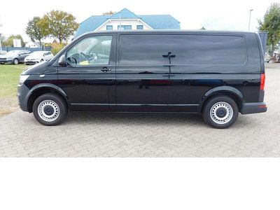 Brillantschwarz l 041 Gebraucht 2022 VW Transporter Van | 15.990 €