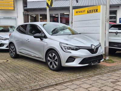 Gebraucht Renault Clio V Evolution 91 PS (66 kW) 2023 Silber Kleinwagen
