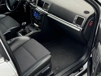 Gebraucht Opel Vectra 150 PS (110 kW) 2008 Silber Kombi