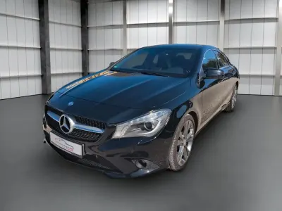 Brugt Mercedes CLA220 Urban 170 HK (125 kW) 2014 Sort Sedan