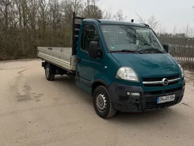 Begagnad Opel Movano 101 HK (74 kW) 2008 Grön