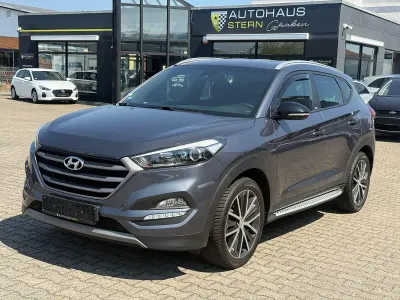 Gebraucht Hyundai Tucson Passion 177 PS (130 kW) 2018 Grau SUV