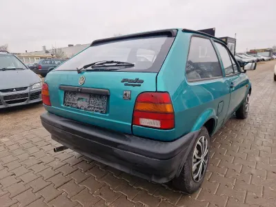 Używany VW Polo 45 KM (33 kW) 1993 Zielony Hatchback