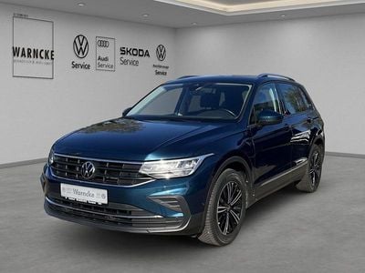 Gebraucht VW Tiguan Active 150 PS (110 kW) 2023 Nightshade blue metallic SUV