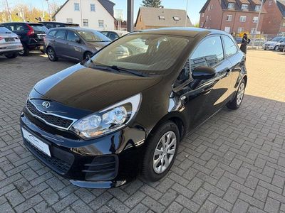 Gebraucht Kia Rio Edition 7 109 PS (80 kW) 2015 Schwarz