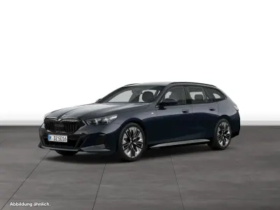 Gebraucht BMW 540 286 PS (210 kW) 2025 Schwarz Kombi