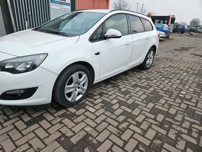Gebraucht Opel Astra Sport 110 PS (80 kW) 2015 Weiß Kombi