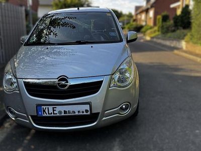 Opel Agila