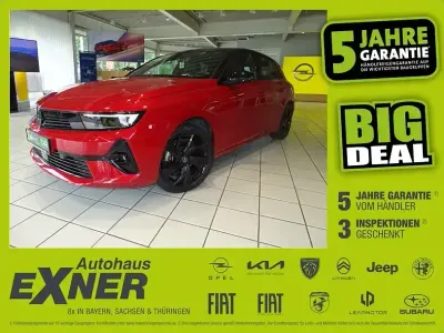 Gebraucht Opel Astra 131 PS (96 kW) 2023 Kardio rot / dach schwarz Kleinwagen