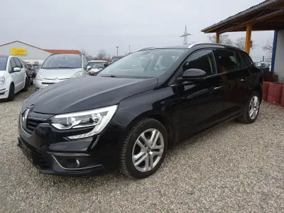 Gebraucht Renault Mégane GrandTour Business 132 PS (97 kW) 2018 Schwarz Kombi