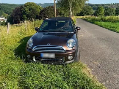 Gebraucht Mini Cooper D Cabriolet 112 PS (82 kW) 2010 Braun Cabrio