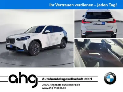 Gebraucht BMW iX1 Performance 150 kW (204 PS) 2024 Weiß SUV