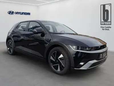 Neu Hyundai Ioniq 5 125 kW (170 PS) 2025 Schwarz metallic SUV