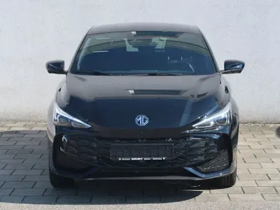 Nouă MG MG3 Luxury 195 CP (143 kW) 2025 Negru Hatchback