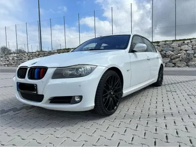 Gebraucht BMW 320 Efficient Dynamics 163 PS (119 kW) 2010 Weiß Limousine