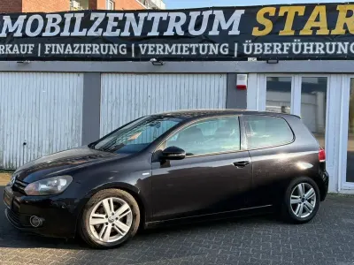 Gebraucht VW Golf VII Match 122 PS (89 kW) 2012 Schwarz Limousine