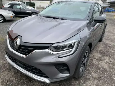 Brugt Renault Captur Techno 94 HK (69 kW) 2023 Grå SUV