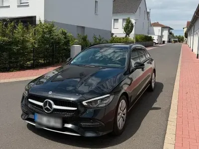 Gebraucht Mercedes C200 Avantgarde 200 PS (147 kW) 2023 Schwarz Kombi