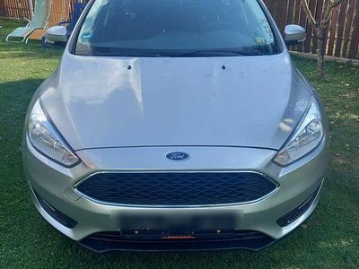 Silber Gebraucht 2018 Ford Focus Business Edition Kombi | 8.555 € (Superpreis)