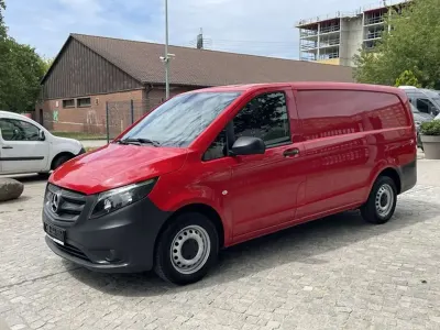 Gebraucht Mercedes Vito 136 PS (100 kW) 2020 Rot Van