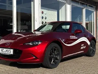 Gebraucht Mazda MX5 Exclusive-Line 132 PS (97 kW) 2025 Rot Cabrio