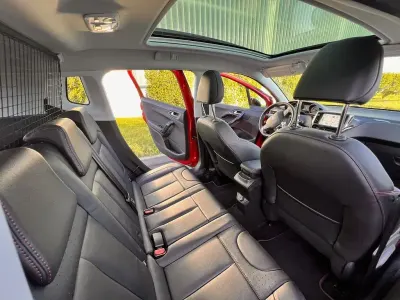 Gebraucht Peugeot 2008 GT-line 131 PS (96 kW) 2019 Rot SUV
