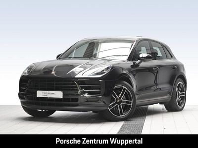 Tiefschwarzmetallic Gebraucht 2020 Porsche Macan S SUV | 52.750 € (Fairer Preis)