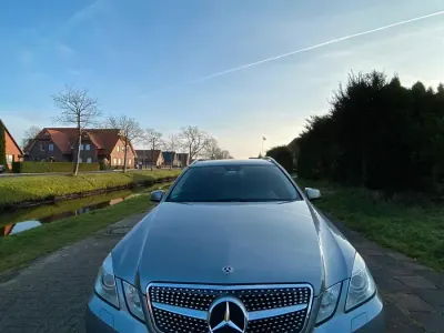 Usata Mercedes E250 Avantgarde 204 CV (150 kW) 2012 Grigio Station wagon