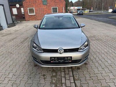 Gebraucht VW Golf VII LOUNGE 110 PS (80 kW) 2015 Grau Limousine
