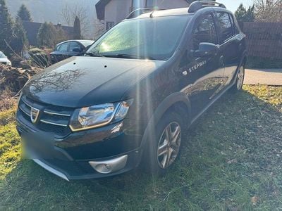Gebraucht Dacia Sandero Prestige 90 PS (66 kW) 2014 Schwarz Limousine