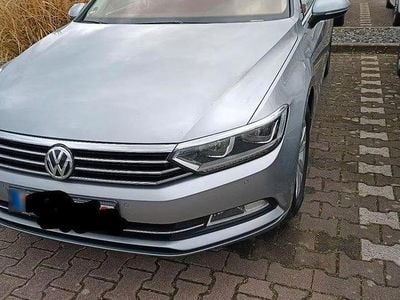 Usata VW Passat Comfortline 150 CV (110 kW) 2019 Argento Station wagon