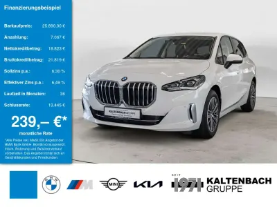 Gebraucht BMW 220 Active Tourer Luxury Line 170 PS (125 kW) 2023 Alpinweiss iii Van / Kleinbus