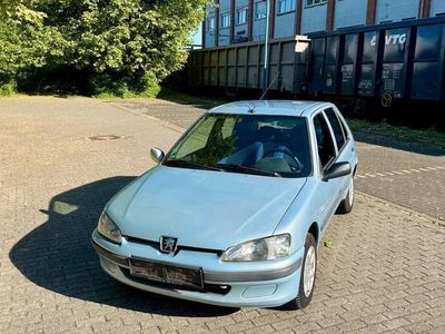 Peugeot 106
