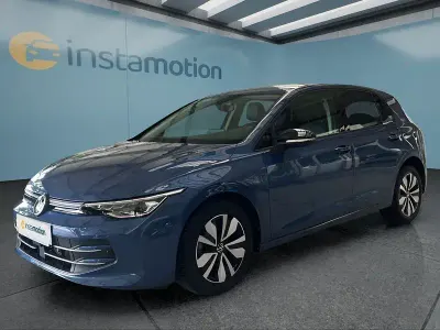 Gebraucht VW Golf VIII 150 PS (110 kW) 2025 Blau Kleinwagen