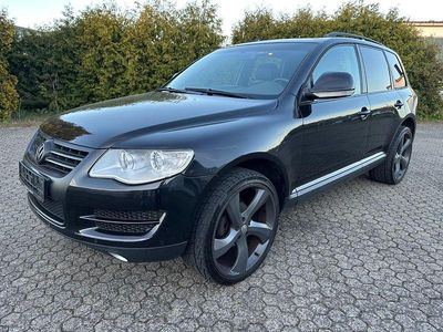 Second-hand VW Touareg R 174 CP (127 kW) 2008 Negru SUV