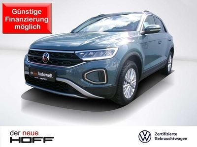 Second-hand VW T-Roc Life 110 CP (80 kW) 2022 Albastru SUV