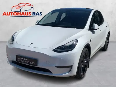Gebraucht Tesla Model Y Performance 392 kW (534 PS) 2022 Pearl white multicoat SUV