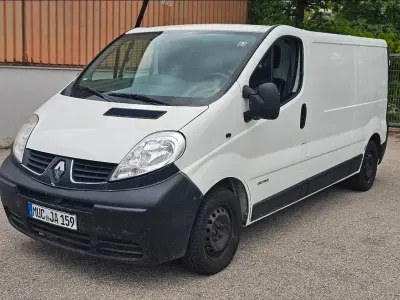 Gebraucht Renault Trafic 116 PS (85 kW) 2012 Weiß Van / Kleinbus