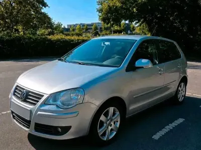 Gebraucht VW Polo 60 PS (44 kW) 2008 Grau Kleinwagen