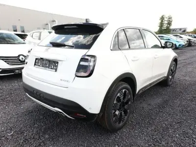 Neu Fiat 600 La Prima 101 PS (74 kW) 2026 Gelato weiß gelato weiß SUV